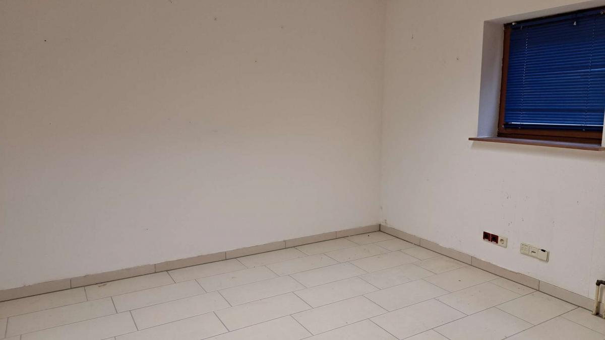 Büro im UG