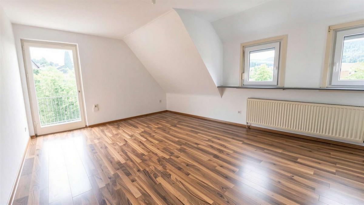 Whg. 2. OG Wohnzimmer