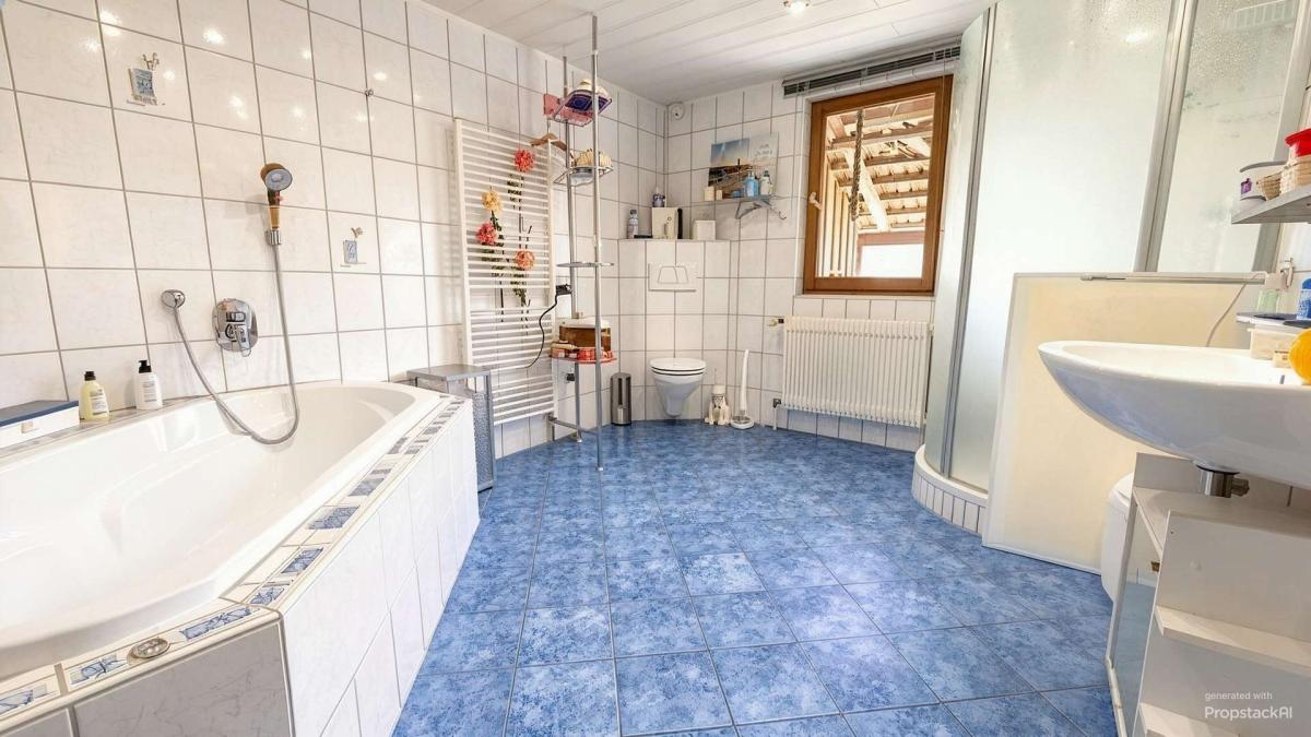 OG Badezimmer - (KI optimiert)