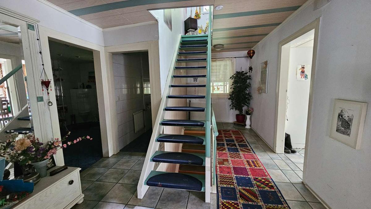 OG Treppe zum DG