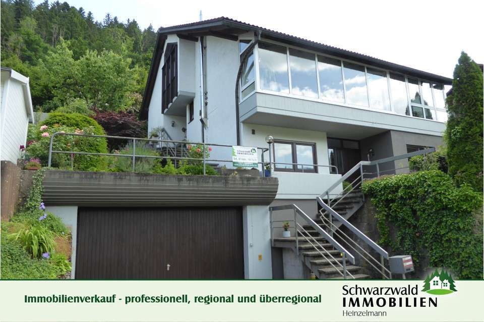 Exclusives Einfamilienhaus mit Einliegerwohnung in 77773 Schenkenzell