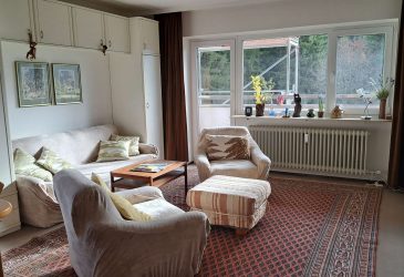 Platz, Ruhe, klare Struktur in Obertal – Appartement mit 64 m², separatem Schlafzimmer und Garage